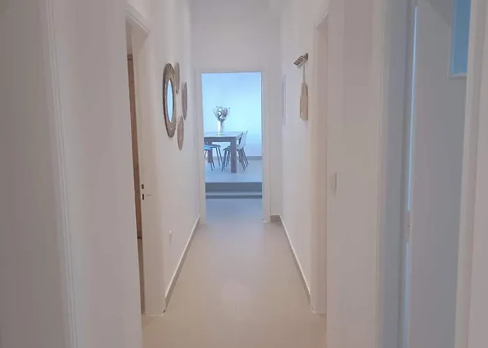 Διαμέρισμα House
